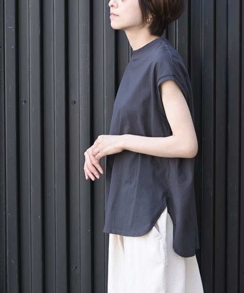 rps（アールピーエス）の「フレンチスリーブプルオーバー（Tシャツ/カットソー・レディース・チャコールグレー/ブラック/ダークブラウン/ベージュ/パープル/オフホワイト/アイボリー/グレイッシュベージュ/グレイッシュブルー・M）」の17枚目の写真