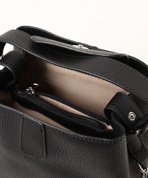 Alite cloth(アリーテクロス)の「2wayバケツハンドショルダーバッグ(ドラムバッグ・レディース・ブラック/キャメル・FREE)」の5枚目の写真