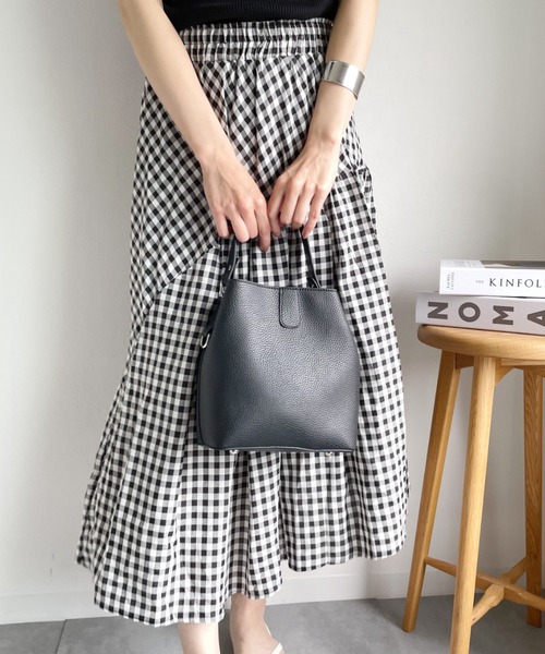 Alite cloth(アリーテクロス)の「2wayバケツハンドショルダーバッグ(ドラムバッグ・レディース・ブラック/キャメル・FREE)」の8枚目の写真