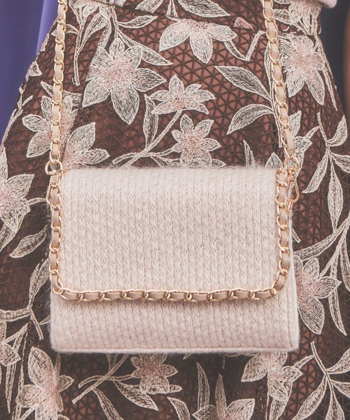 NOELA（ノエラ）の「配色チェーンニットバッグ（ショルダーバッグ・レディース・オフホワイト/モカ/ピンク・FREE）」の3枚目の写真