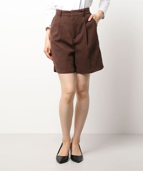 RASVOA（ラスボア）の「【WEB限定】起毛ツイルショートパンツ（その他パンツ・レディース・ブラック/ブラウン/アイボリー・FREE）」の18枚目の写真