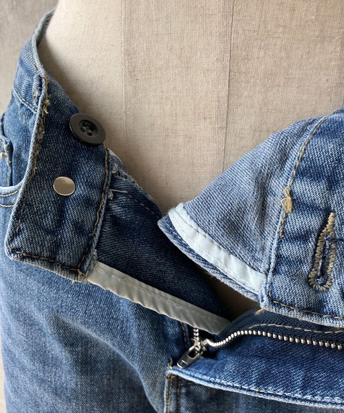 meJane（ミージェーン）の「アシメウエストカーブデニムパンツ（デニムパンツ・レディース・ブルー・S/M/L）」の18枚目の写真