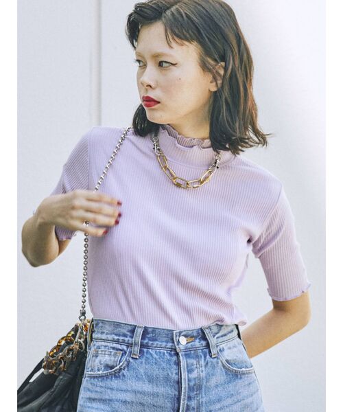 jouetie(ジュエティ)の「ハーフスリーブハイネックトップス(Tシャツ/カットソー・レディース・ブラック/オフホワイト/グリーン・MEDIUM)」の6枚目の写真