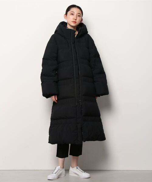 Y-3(ワイスリー)の「W CLASSIC PUFFY DOWN HOODED COAT(ダウンジャケット/コート・レディース・ブラック・SMALL/X-SMALL/XX-SMALL)」の10枚目の写真