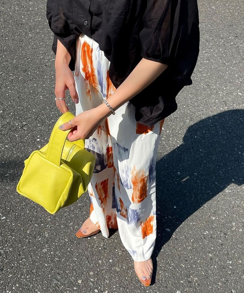 ＡＮＤＪ（アンドジェイ）の「アート柄イージーパンツ（その他パンツ・レディース・オレンジ/ブルー/グリーン・M）」の3枚目の写真