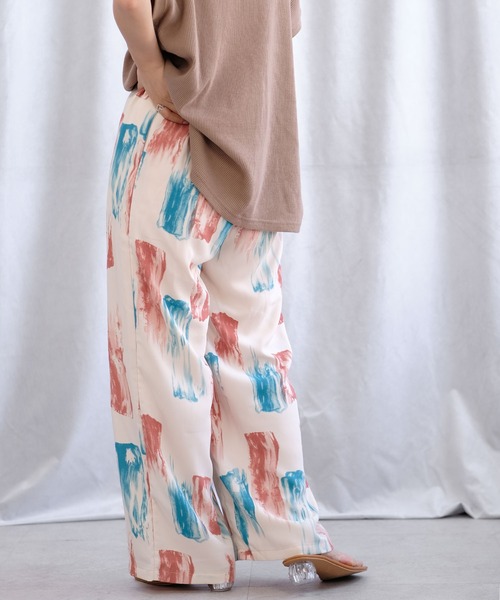 ＡＮＤＪ（アンドジェイ）の「アート柄イージーパンツ（その他パンツ・レディース・オレンジ/ブルー/グリーン・M）」の15枚目の写真