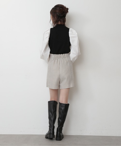 FREE'S MART（フリーズマート）の「【Sシリーズ対応】◆ハイウエスト千鳥柄ショートパンツ（その他パンツ・レディース・ブラック系その他/ベージュ系その他・SMALL/MEDIUM）」の3枚目の写真
