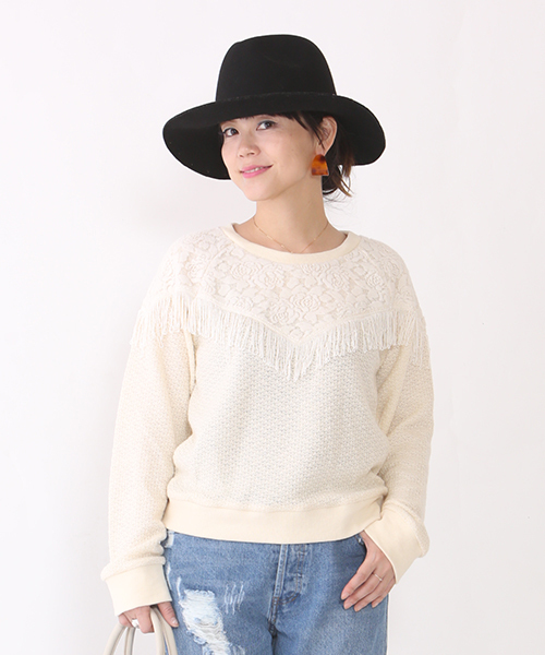 mystic（ミスティック）の「フリンジ付ニットソープルオーバー（Tシャツ/カットソー・レディース・オフホワイト/ブラック/ベージュ/ネイビー・FREE）」の2枚目の写真