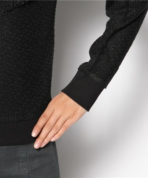 mystic（ミスティック）の「フリンジ付ニットソープルオーバー（Tシャツ/カットソー・レディース・オフホワイト/ブラック/ベージュ/ネイビー・FREE）」の6枚目の写真