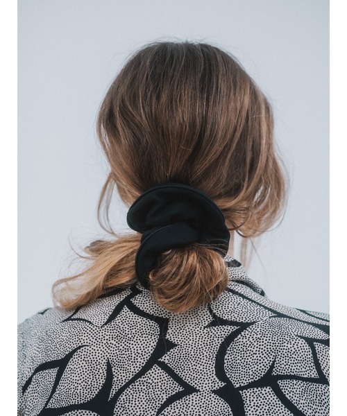 【IRIS 47】lilyscrunchie