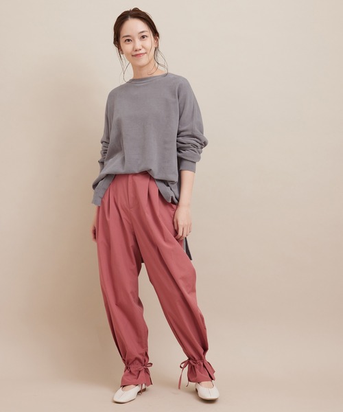 SALON adam et rope'（サロン アダム エ ロペ）の「【極上の肌ざわり】ワイドプルオーバー -CreamyCotton /クリーミーコットン-（ニット/セーター・レディース・グレー/オフホワイト/グリーン・FREE）」の21枚目の写真