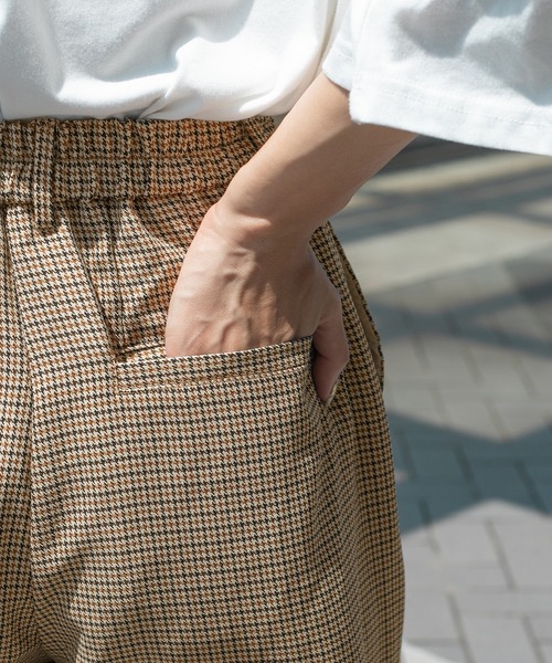 PairPair(ペアペア)の「チェックゆるテーパードパンツ/セットアップ対応(ユニセックス)(その他パンツ・レディース・ベージュ/キャメル・MEDIUM/LARGE)」の20枚目の写真