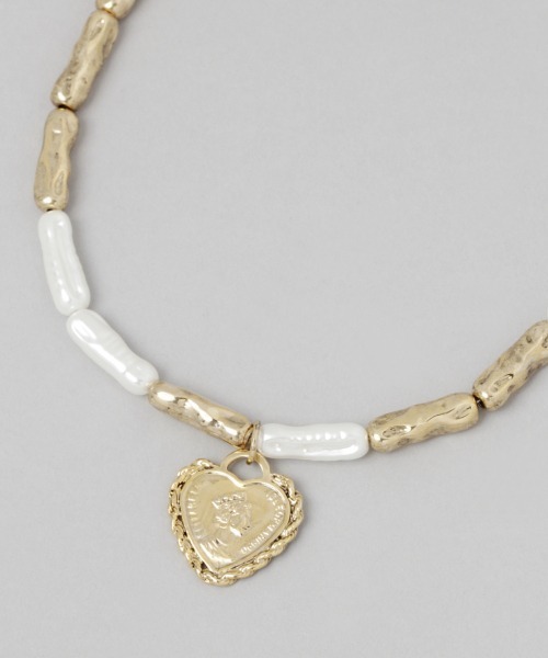 JEANASIS（ジーナシス）の「メタルパールMIXネックレス/959801（ネックレス・レディース・シルバー/ゴールド・FREE）」の4枚目の写真