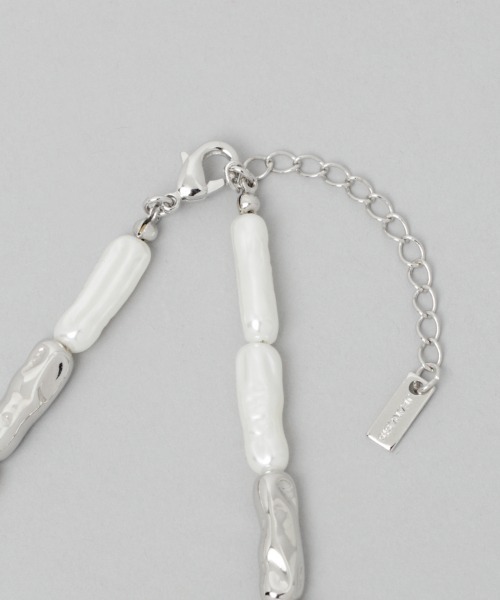 JEANASIS（ジーナシス）の「メタルパールMIXネックレス/959801（ネックレス・レディース・シルバー/ゴールド・FREE）」の5枚目の写真