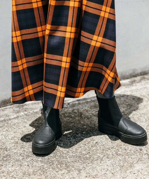 URBAN RESEARCH DOORS（アーバンリサーチドアーズ）の「PUMA　メイズ チェルシー インフューズ（ブーツ・レディース・ブラック・24.5/24/23.5）」の3枚目の写真