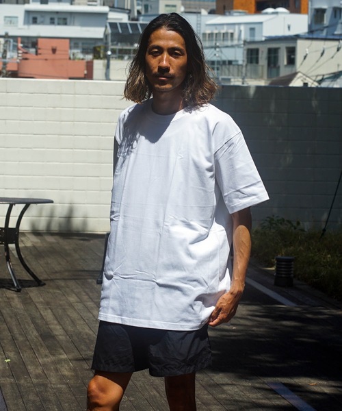 HANES(ヘインズ)の「【HANES/ヘインズ】BEEFY(ビーフィー) クルーネック半袖Tシャツ 無地 ユニセックス KING(ビッグ)サイズ(Tシャツ/カットソー・メンズ・ホワイト/ブラック・XXX-LARGE/XX-LARGE)」の1枚目の写真