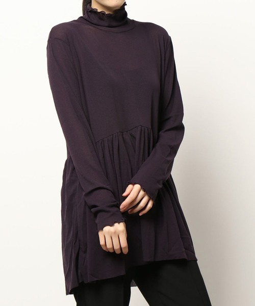 Lui's（ルイス）の「ギャザー切替シアータートルネック（Tシャツ/カットソー・レディース・ブラック/パープル/アイボリー・FREE）」の3枚目の写真