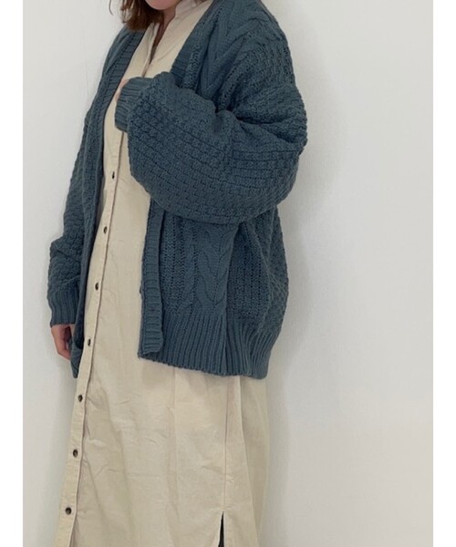 SHOO・LA・RUE（シューラルー）の「◆【S-3L】コーデュロイシャツワンピース（ワンピース・レディース・ダークブラウン/パープル系/サンドベージュ/オフホワイト/オリーブ/チャコールグレー・01/02/03/04/05）」の22枚目の写真