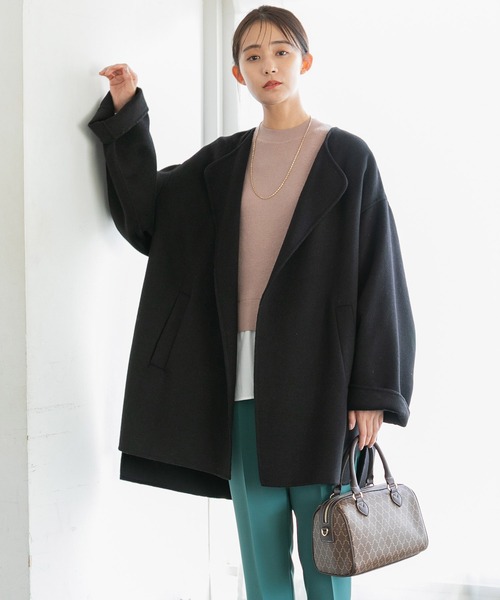 VIS（ビス）の「【リバー仕立て】ハーフ丈ノーカラーゆるコート