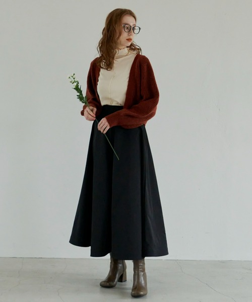 hinari（ヒナリ）の「サーキュラースカート（スカート・レディース・ブラック/ベージュ・SMALL/MEDIUM）」の19枚目の写真