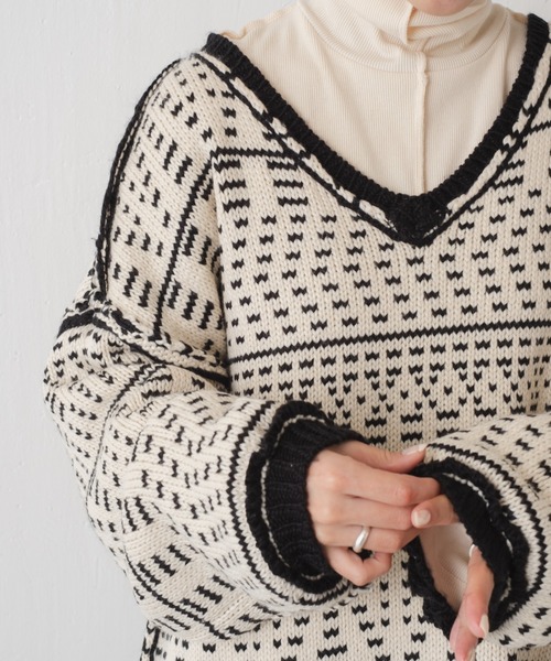 Kastane（カスタネ）の「【リバーシブル】裏目ジャガード前後２WAYニット（ニット/セーター・レディース・ブラック/ブラウン・FREE）」の5枚目の写真