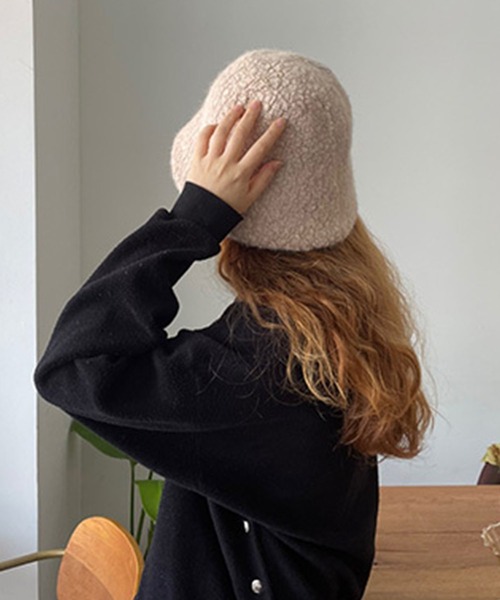 me+em select（ミームセレクト）の「※※【7色展開】ウールライクボアバケットハット（ハット・レディース・ホワイト/ブラック/ベージュ/ブラウン/ブルー/モカ/レッド系その他・FREE）」の5枚目の写真