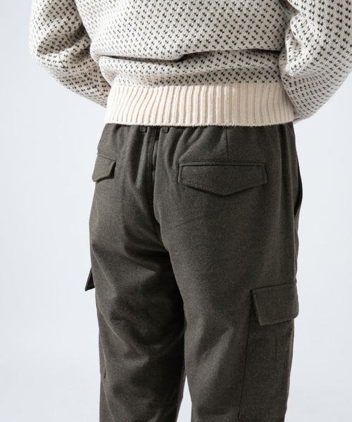 URBAN RESEARCH ROSSO MEN（アーバンリサーチロッソメン）の「『XLサイズあり』ウールフランネルカーゴパンツ（カーゴパンツ・メンズ・チャコールグレー/グレー/カーキ・SMALL/MEDIUM/LARGE/X-LARGE）」の22枚目の写真
