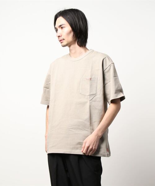 roial(ロイアル)の「DESIGN TEE/ROAIL(ロイアル)半袖Tシャツ(Tシャツ/カットソー・メンズ・ホワイト/ブラック/ベージュ・X-LARGE/SMALL/MEDIUM/LARGE)」の2枚目の写真