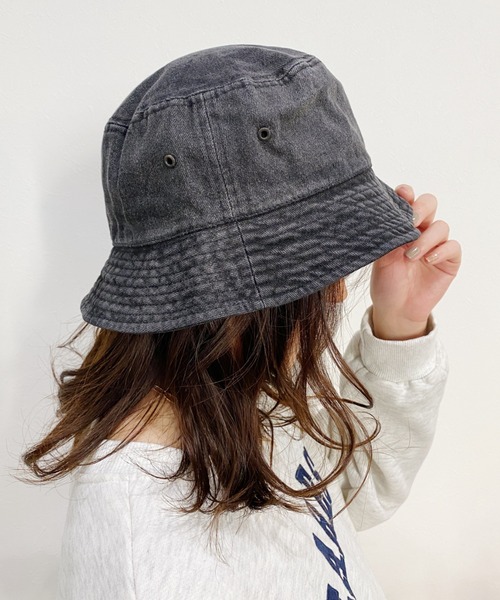 newhattan(ニューハッタン)の「【newhattan】デニムバケットハット(ハット・レディース・ライトブルー/ブラック/インディゴブルー/ライトブラック・M/L)」の3枚目の写真