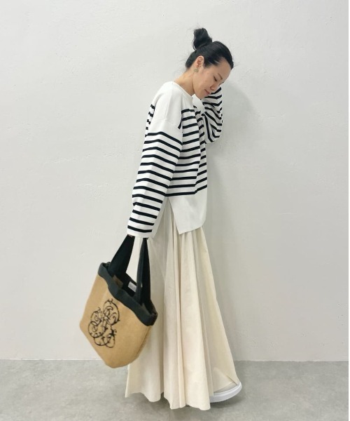 BEARDSLEY(ビアズリー)の「型崩れしにくいボーダーニット(ニット/セーター・レディース・ブラック/ブルー・FREE)」の21枚目の写真