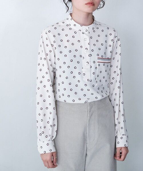 LA MARINE FRANCAISE(マリン フランセーズ)の「Floatのスタンドシャツ(シャツ/ブラウス・レディース・ネイビー/オフホワイト・F)」の15枚目の写真