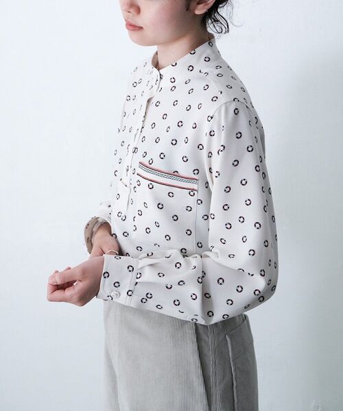 LA MARINE FRANCAISE(マリン フランセーズ)の「Floatのスタンドシャツ(シャツ/ブラウス・レディース・ネイビー/オフホワイト・F)」の12枚目の写真