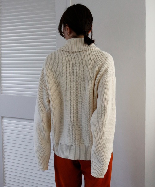 CIENA(シエナ)の「衿付きニットカーディガン(カーディガン/ボレロ・レディース・ブラック/ベージュ/オフホワイト・FREE)」の10枚目の写真