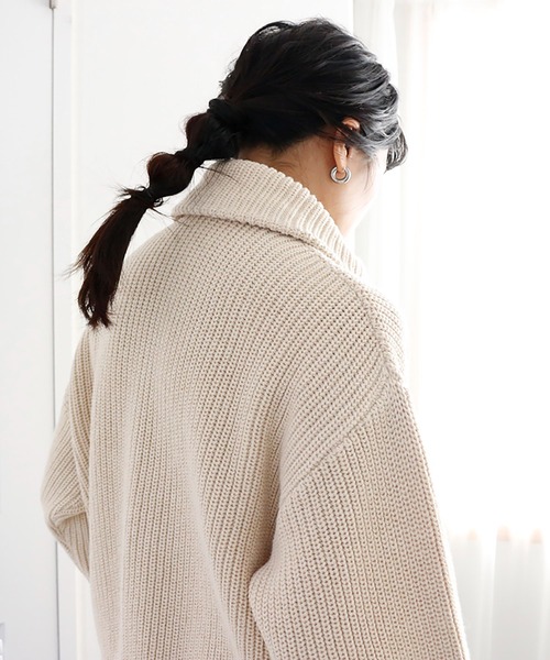 CIENA(シエナ)の「衿付きニットカーディガン(カーディガン/ボレロ・レディース・ブラック/ベージュ/オフホワイト・FREE)」の15枚目の写真