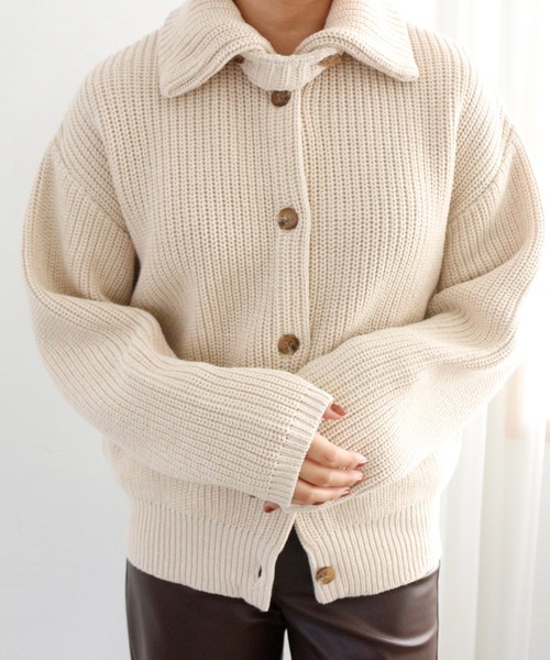CIENA(シエナ)の「衿付きニットカーディガン(カーディガン/ボレロ・レディース・ブラック/ベージュ/オフホワイト・FREE)」の17枚目の写真