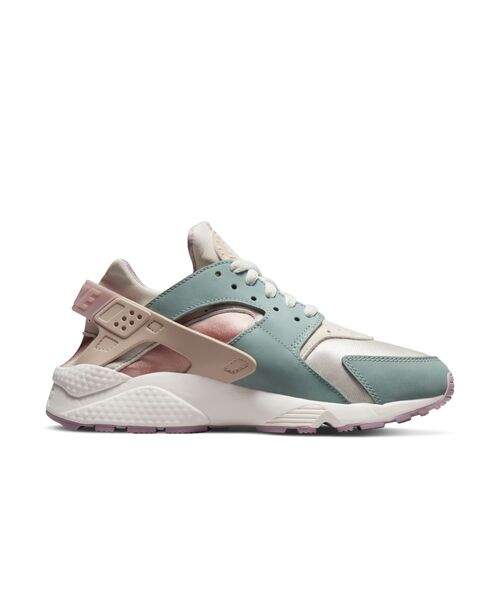 ナイキエアハラチウィメンズシューズ/NikeAirHuarache