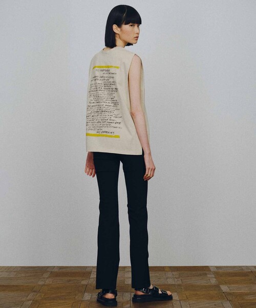JOSEPH STUDIO(ジョゼフストゥディオ)の「LEE TEE ノースリーブTシャツ(Tシャツ/カットソー・レディース・ホワイト系/ベージュ系・SMALL/MEDIUM/LARGE)」の11枚目の写真
