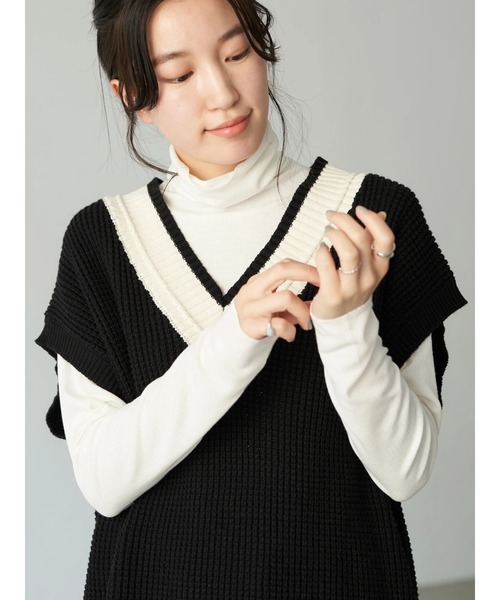 earth music&ecology(アースミュージックアンドエコロジー)の「タートルネックリブカットプルオーバー*(その他トップス・レディース・グレイッシュベージュ/オフホワイト/ブラック/ブルー・FREE)」の8枚目の写真