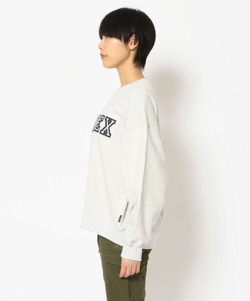 AVIREX（アヴィレックス）の「【直営店限定】AVIREX WAPPEN SWEAT/ アヴィレックスワッペンスウェット（スウェット・レディース・ライトグレー/ブラック/ダークグリーン・FREE）」の5枚目の写真