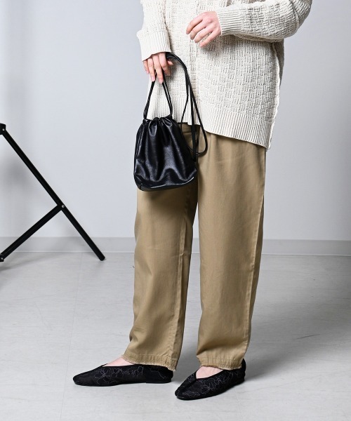 LUPILIEN(ルピリアン)の「【LUPILIEN】テンセルツイルタックパンツ(その他パンツ・レディース・チャコールグレー/オレンジ/ブルーグリーン/ライトベージュ・FREE)」の6枚目の写真