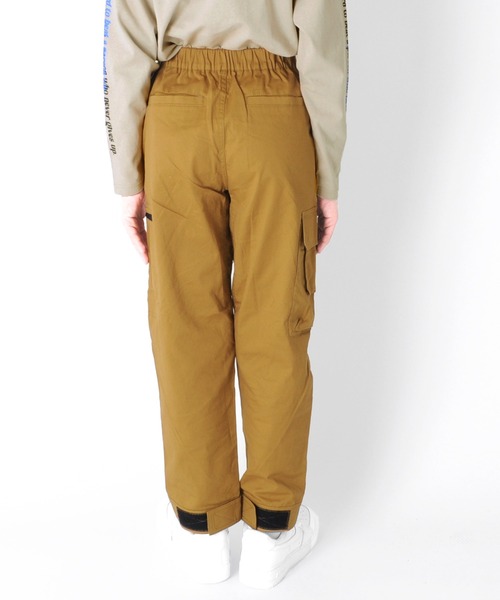 GLAZOS（グラソス）の「[ワイドテーパード]ストレッチツイル・ファスナーデザインカーゴパンツ（カーゴパンツ・キッズ・ブラック/グレー/ブラウン系その他2・130cm/140cm/150cm/160cm/170cm）」の7枚目の写真