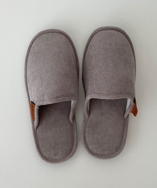 CANAL JEAN(キャナルジーン)の「DULTON CORDUROY SLIPPERS EV コーデュロイスリッパ(MEN)/T20-0224L(ルームシューズ/スリッパ・レディース・グリーン/ターコイズブルー/グレー/ベージュ/キャメル・ONE SIZE)」の7枚目の写真