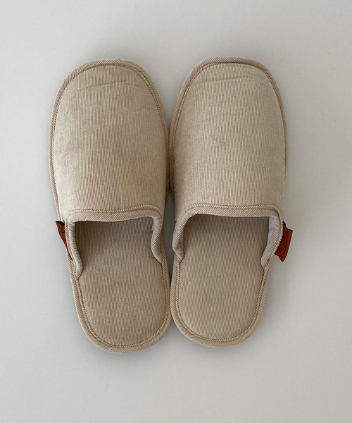 CANAL JEAN(キャナルジーン)の「DULTON CORDUROY SLIPPERS EV コーデュロイスリッパ(MEN)/T20-0224L(ルームシューズ/スリッパ・レディース・グリーン/ターコイズブルー/グレー/ベージュ/キャメル・ONE SIZE)」の6枚目の写真