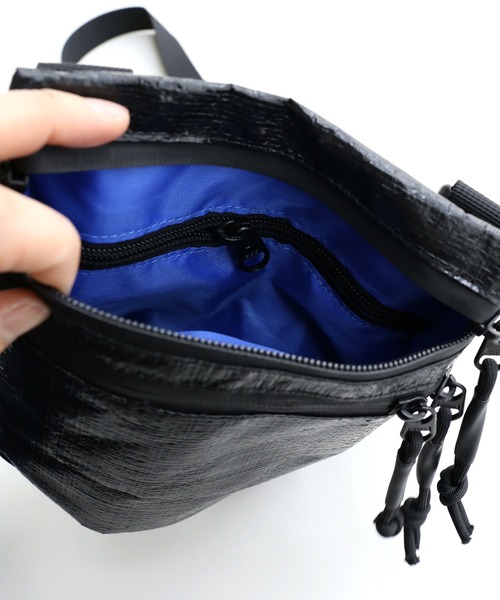 minsobi（ミンソビ）の「コーティングミニポシェット（ショルダーバッグ・メンズ・ブラック・FREE）」の7枚目の写真