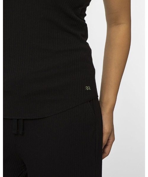 BILLABONG(ビラボン)の「BILLABONG レディース 【CHILLWEAR】 DESIGN CAMI タンクトップ 【2022年夏モデル】/ビラボン(タンクトップ・レディース・ブラック/オフホワイト/オレンジ系その他・MEDIUM)」の13枚目の写真