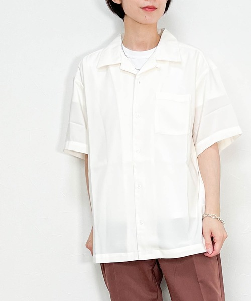 Ritzy（リッツィー）の「ポリ無地 オープンカラーシャツS/S レディース メンズ（シャツ/ブラウス・メンズ・グリーン/グレイッシュベージュ/サックスブルー/ブラック/モカ/ホワイト・LARGE/X-LARGE/MEDIUM）」の2枚目の写真