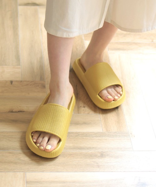 DONOBAN（ドノバン）の「ソフトEVAサンダル [E]（サンダル・レディース・マスタード/ブラック/ブラウン系その他/ホワイト系その他・M(23.0-23.5)/L(24.0-24.5)）」の4枚目の写真