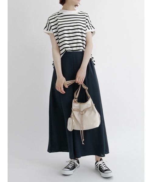 Samansa Mos2 blue(サマンサモスモスブルー)の「【USAコットン】ハイネックフレンチTシャツ(Tシャツ/カットソー・レディース・ホワイト/ブラウン/オフホワイト/ラベンダー/チャコール・フリ-)」の20枚目の写真