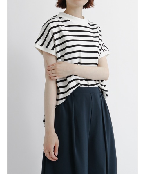 Samansa Mos2 blue(サマンサモスモスブルー)の「【USAコットン】ハイネックフレンチTシャツ(Tシャツ/カットソー・レディース・ホワイト/ブラウン/オフホワイト/ラベンダー/チャコール・フリ-)」の17枚目の写真