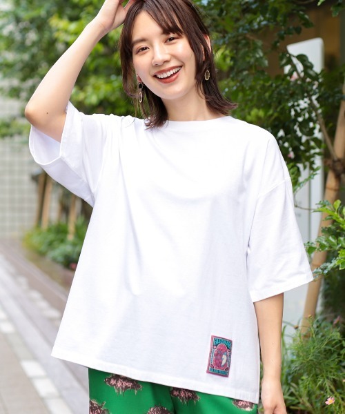 チチカカ(チチカカ)の「レトロラベルTシャツ(Tシャツ/カットソー・レディース・ホワイト/ブラウン/カーキ・FREE)」の5枚目の写真